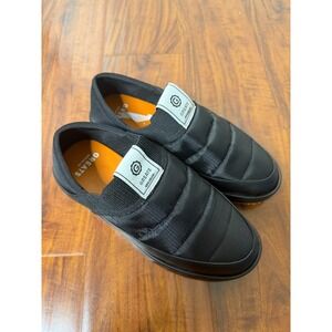 GREATS Brooklyn Slip On Textile Shoes Men's Size 6 US/Women's 8 US. Black